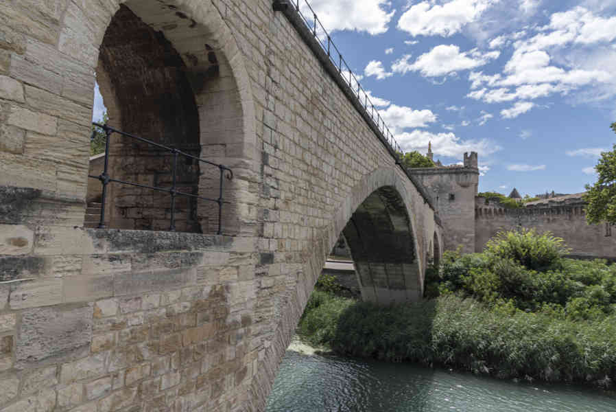 Francia - Avignon 092 - puente Saint-Bénezer.jpg